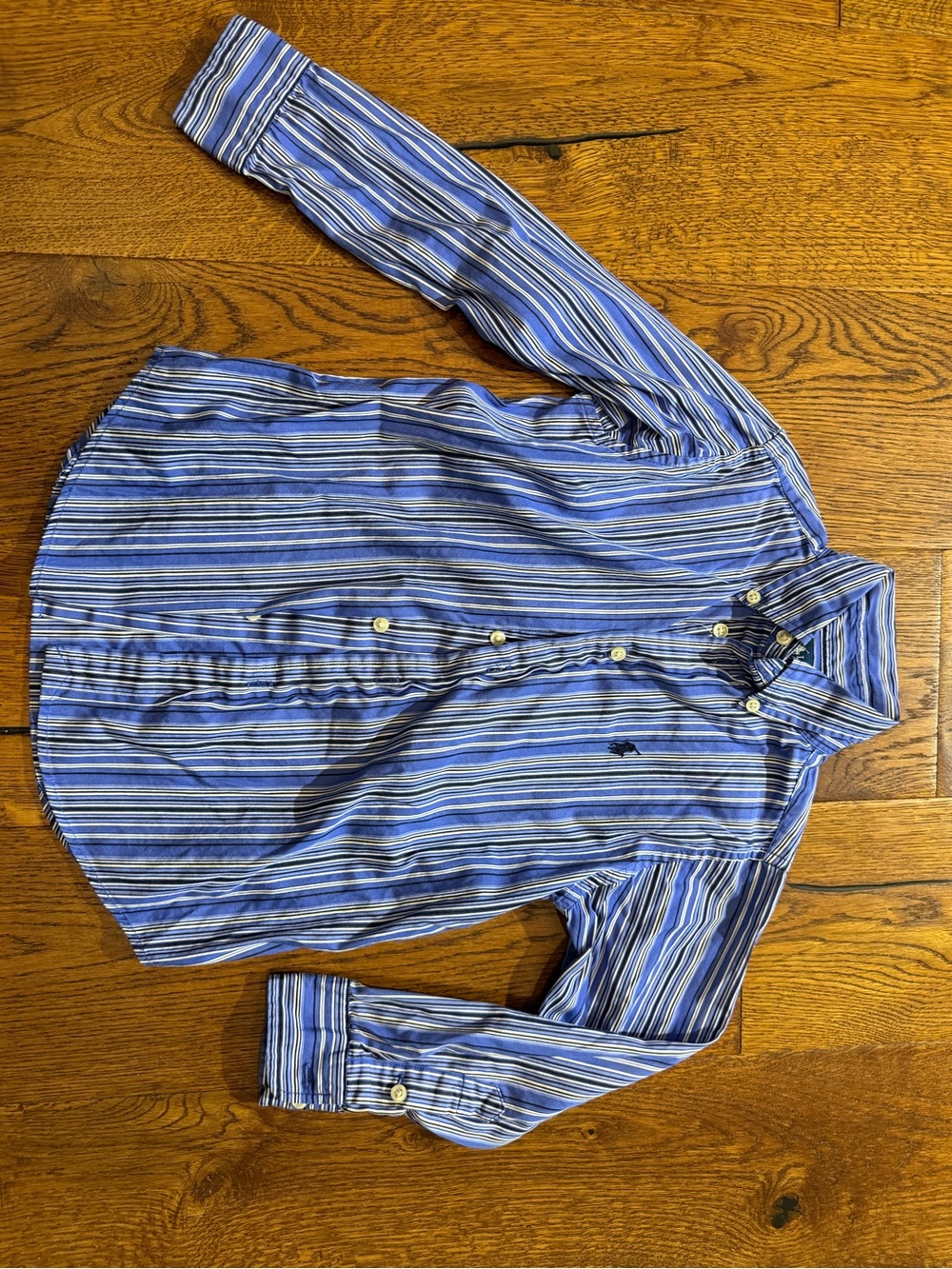Ralph Lauren Blue & White Striped Button-Down Shirt - Picture 3 of 8
